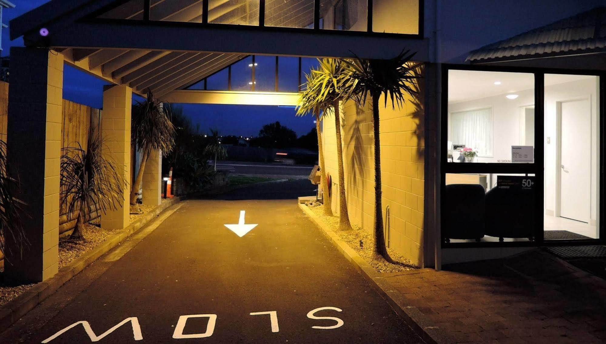 Anzac Court Motel Auckland Zewnętrze zdjęcie