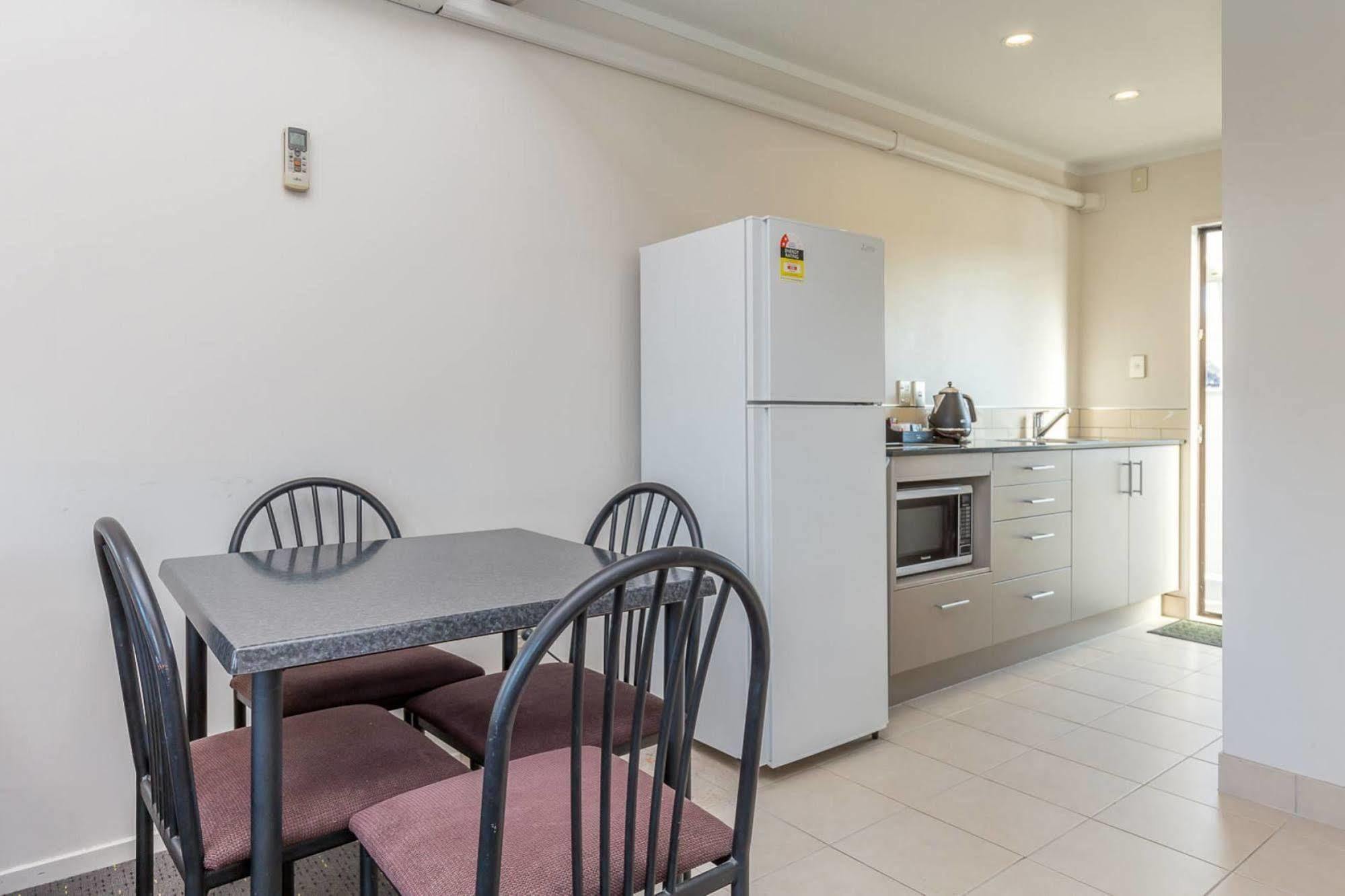 Anzac Court Motel Auckland Zewnętrze zdjęcie